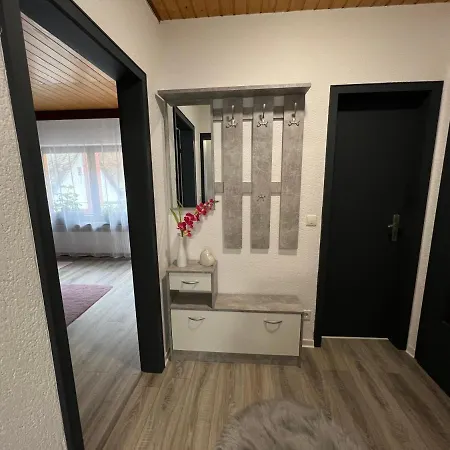 3 Denis オーバーヴェセル