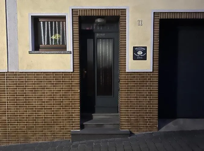 3 Denis אוברווסל